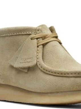 NWB Clarks Originals Women’s Wallabee Boot – Maple Suede – Size 7